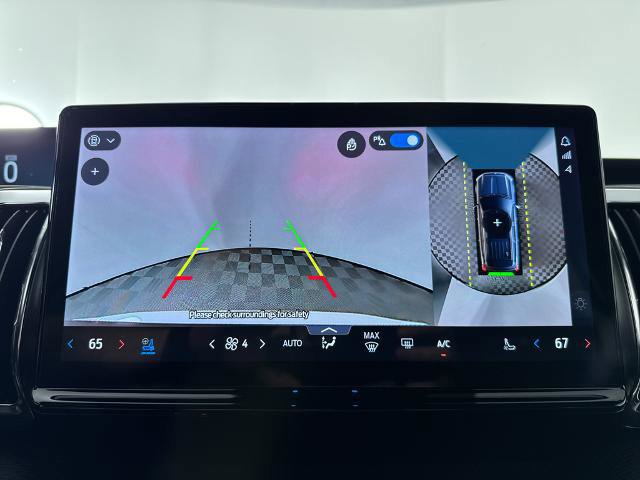 Certified 2026 Ford Expedition Platinum w/ Stealth Appearance Package image 20