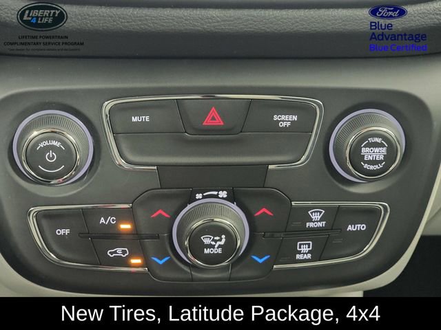 Used 2020 Jeep Compass Latitude w/ Cold Weather Group AWD/4WD image 21