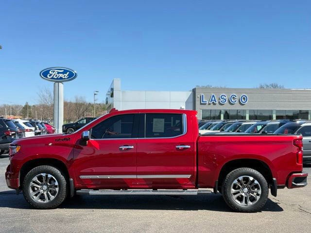 Used 2023 Chevrolet Silverado 1500 High Country w/ Z71 Off-Road Package AWD/4WD image 4