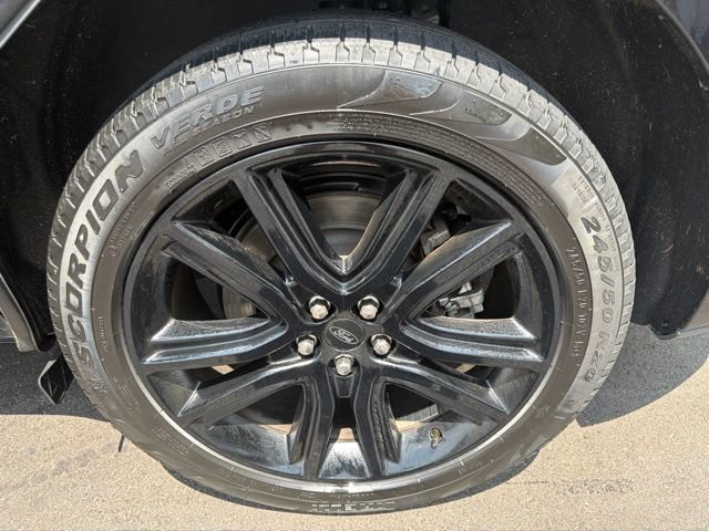 Certified 2024 Ford Edge ST-Line AWD/4WD image 23