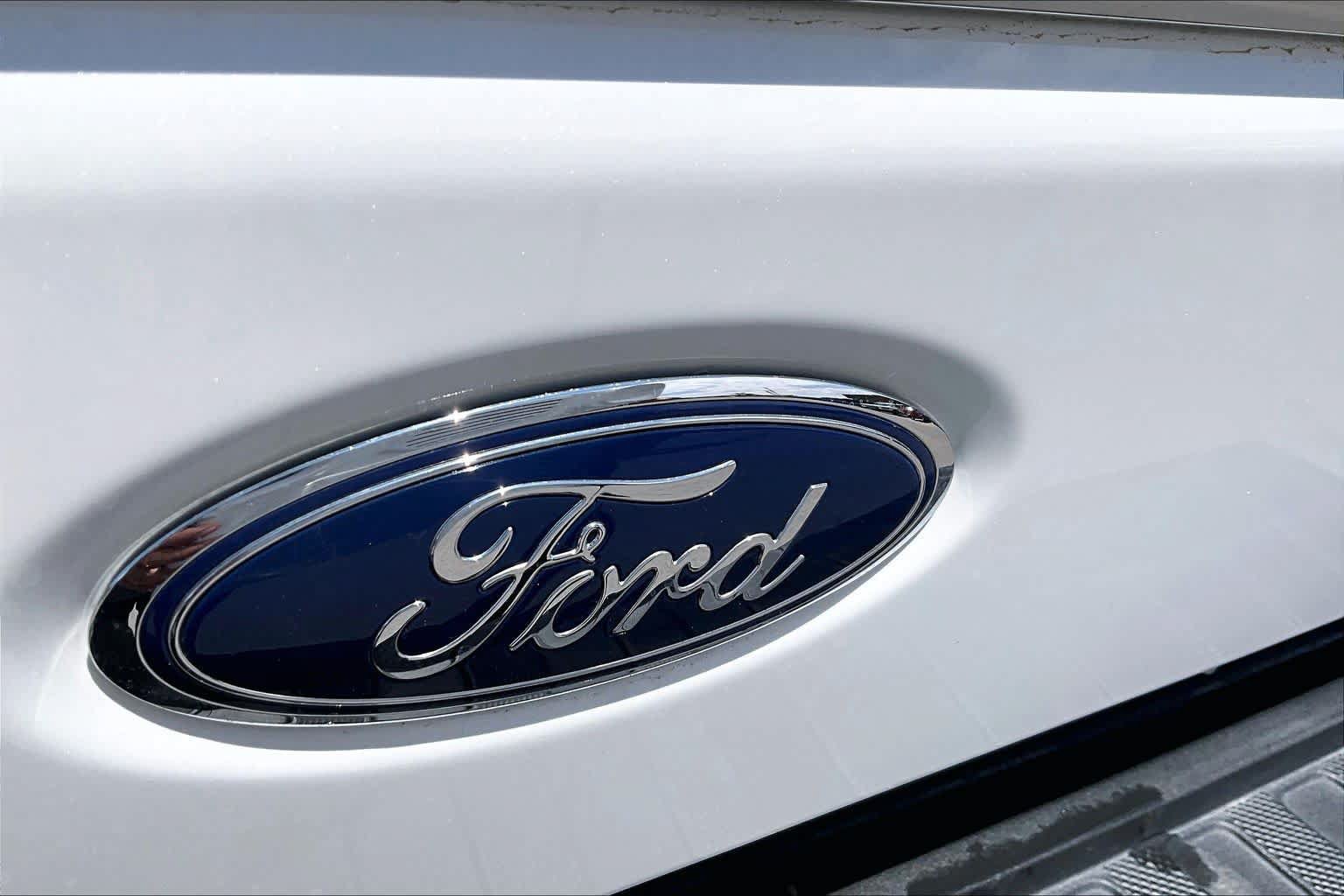 Certified 2024 Ford F250 Limited w/ FX4 Off-Road Package AWD/4WD image 10