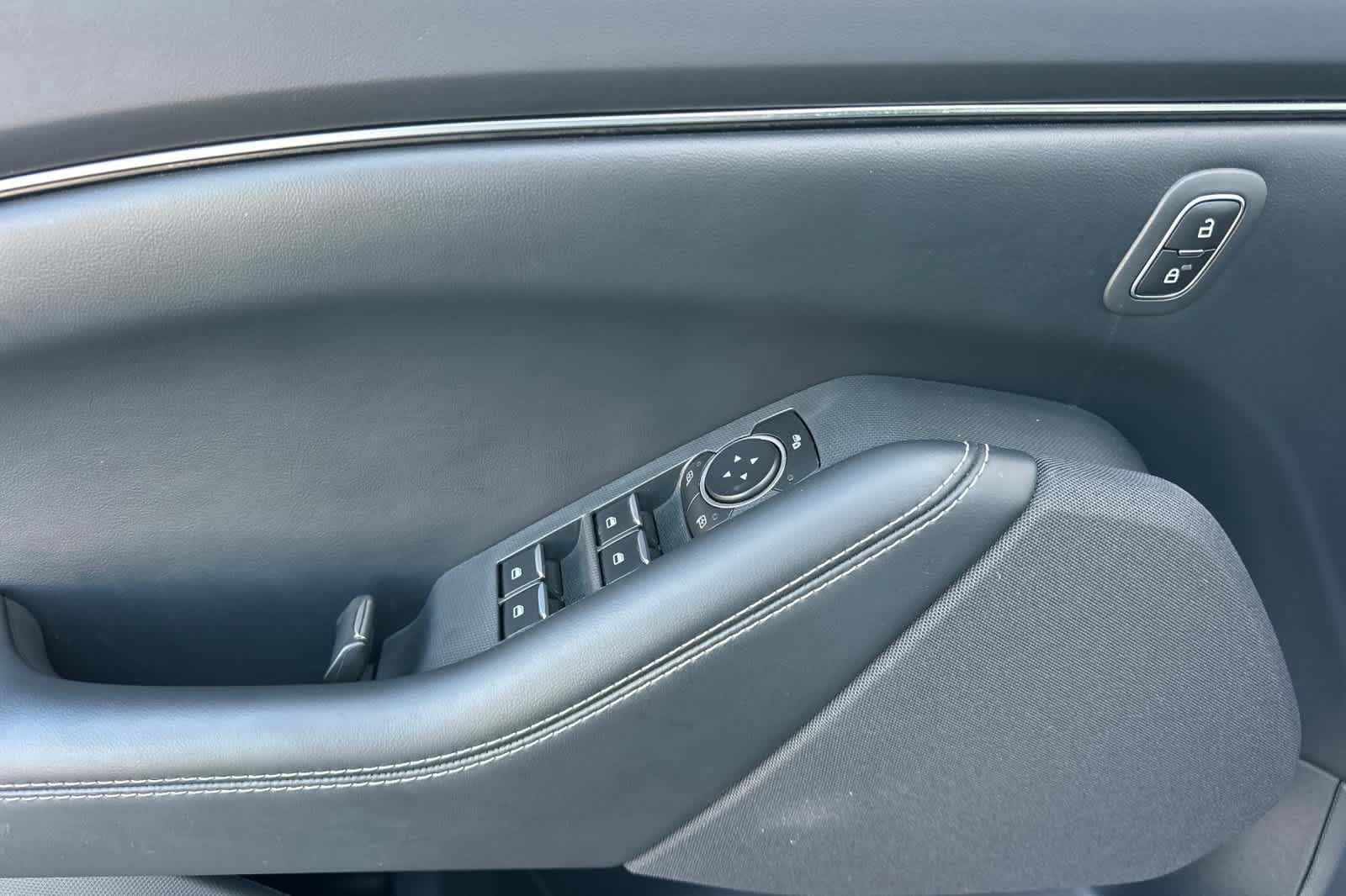 Certified 2023 Ford Mustang Mach-E Select RWD image 13