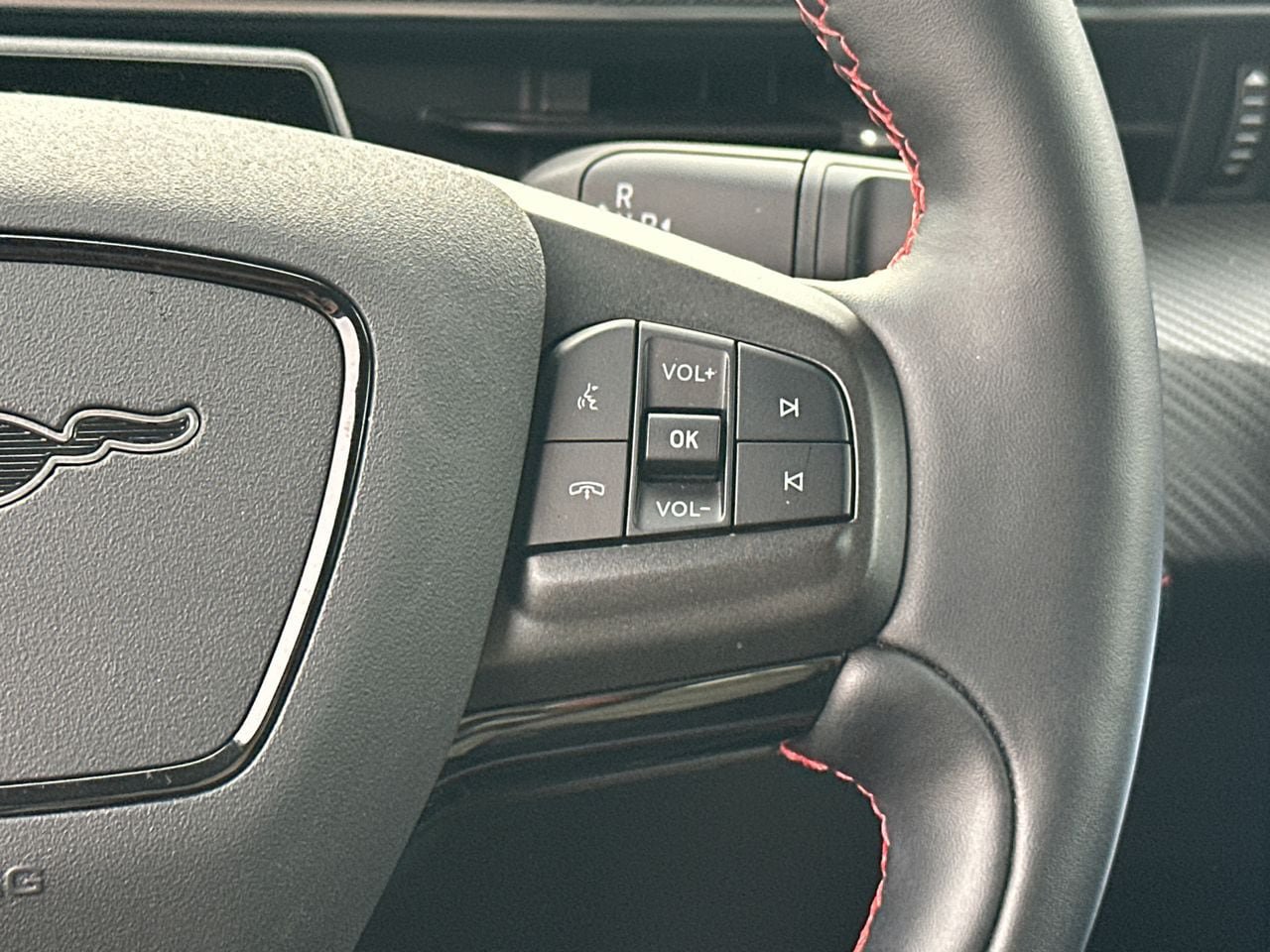 Certified 2025 Ford Mustang Mach-E Premium w/ Sport Appearance Package AWD/4WD image 29