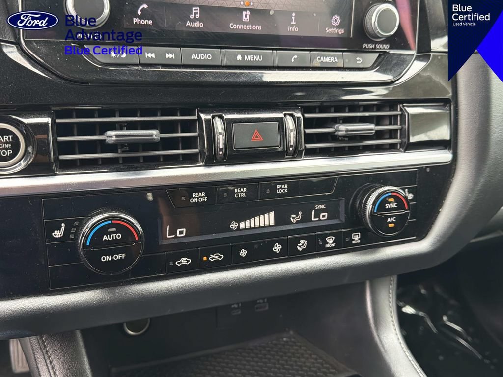 Used 2024 Nissan Pathfinder SV FWD image 24