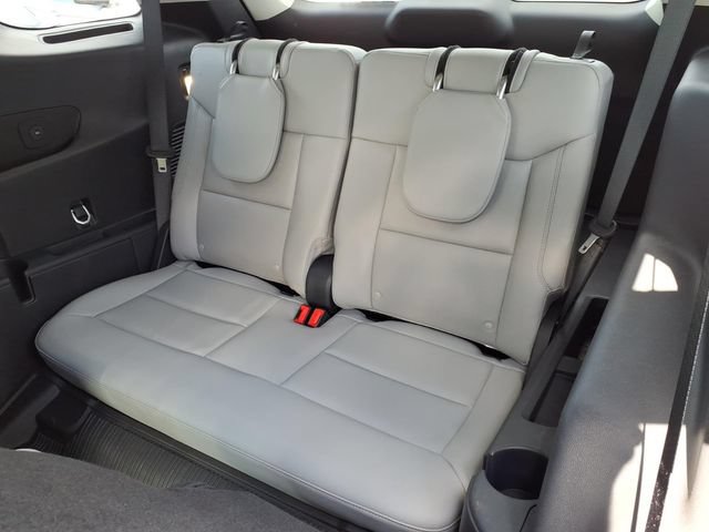Certified 2026 Ford Explorer Active w/ Active Comfort Package AWD/4WD image 12