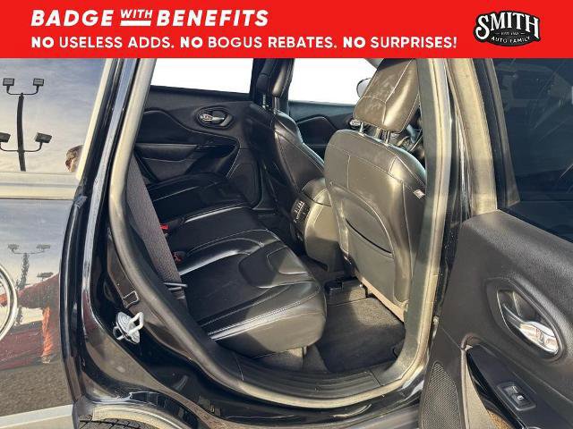 Used 2021 Jeep Cherokee Latitude Plus image 12