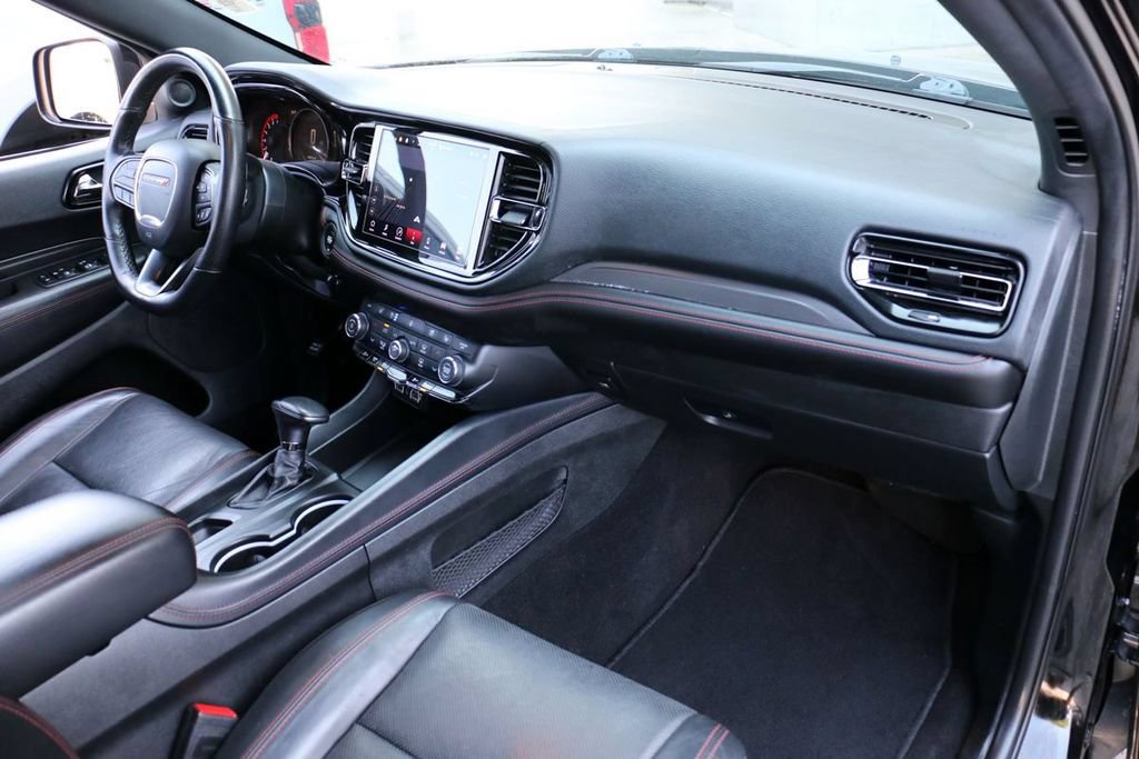 Used 2024 Dodge Durango GT RWD image 36