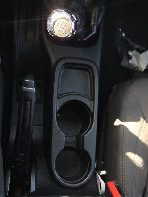 Used 2018 Jeep Wrangler Sport image 23