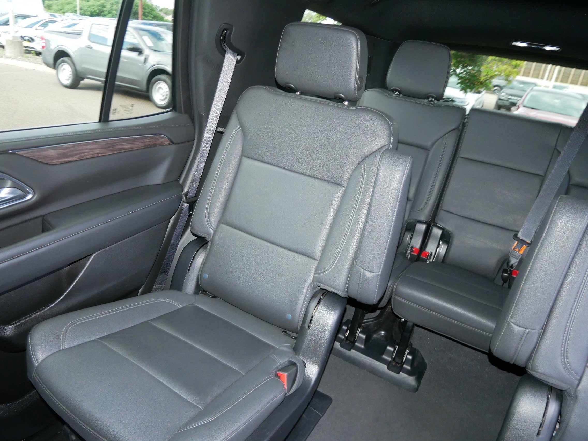 Used 2023 Chevrolet Tahoe LT image 12