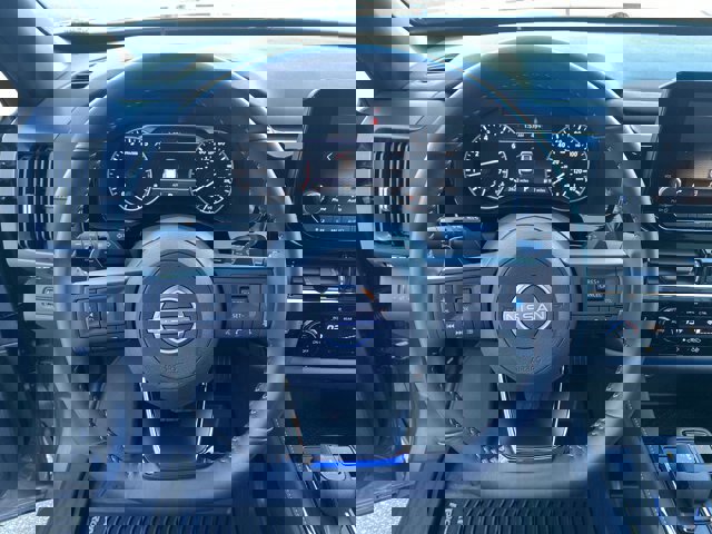 Used 2025 Nissan Pathfinder Rock Creek image 14