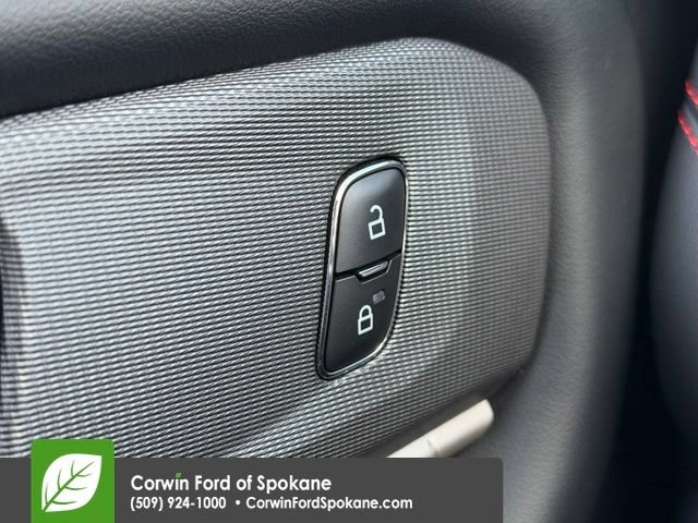 Certified 2025 Ford Explorer ST-Line AWD/4WD image 23
