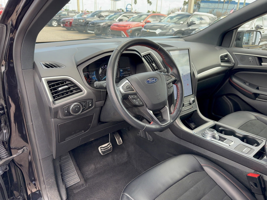 Certified 2024 Ford Edge ST-Line image 11
