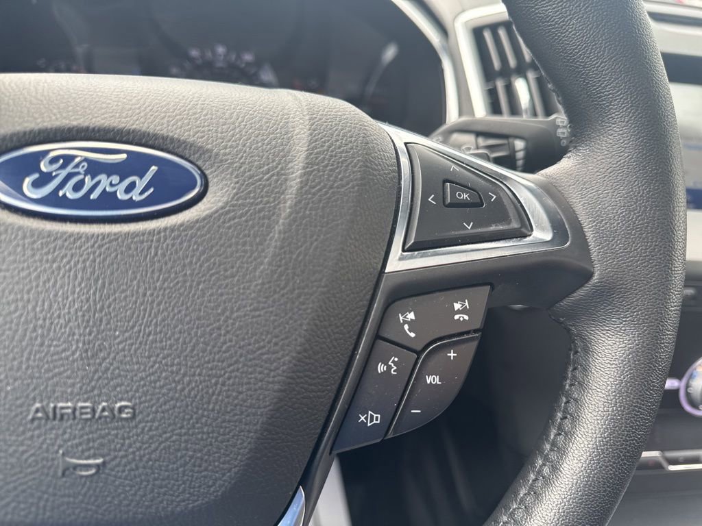 Certified 2020 Ford Edge Titanium w/ Equipment Group 301A AWD/4WD image 19