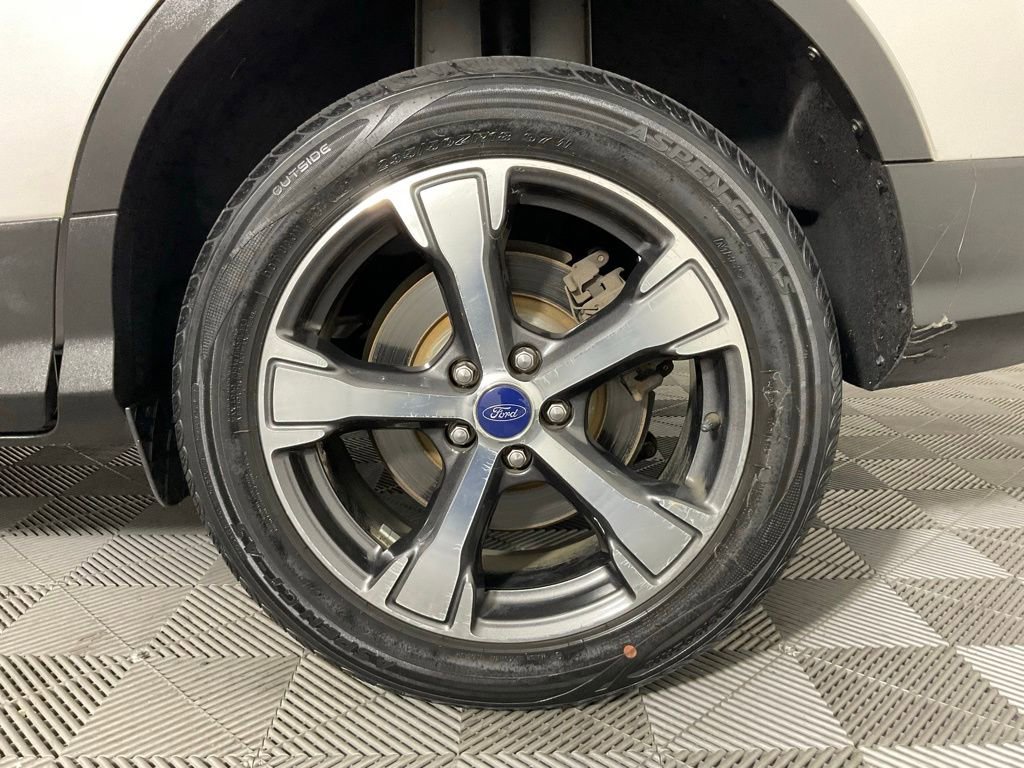 Certified 2018 Ford Escape SEL FWD image 10