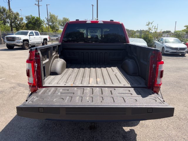 Certified 2022 Ford F150 Lariat w/ Equipment Group 501A Mid AWD/4WD image 29