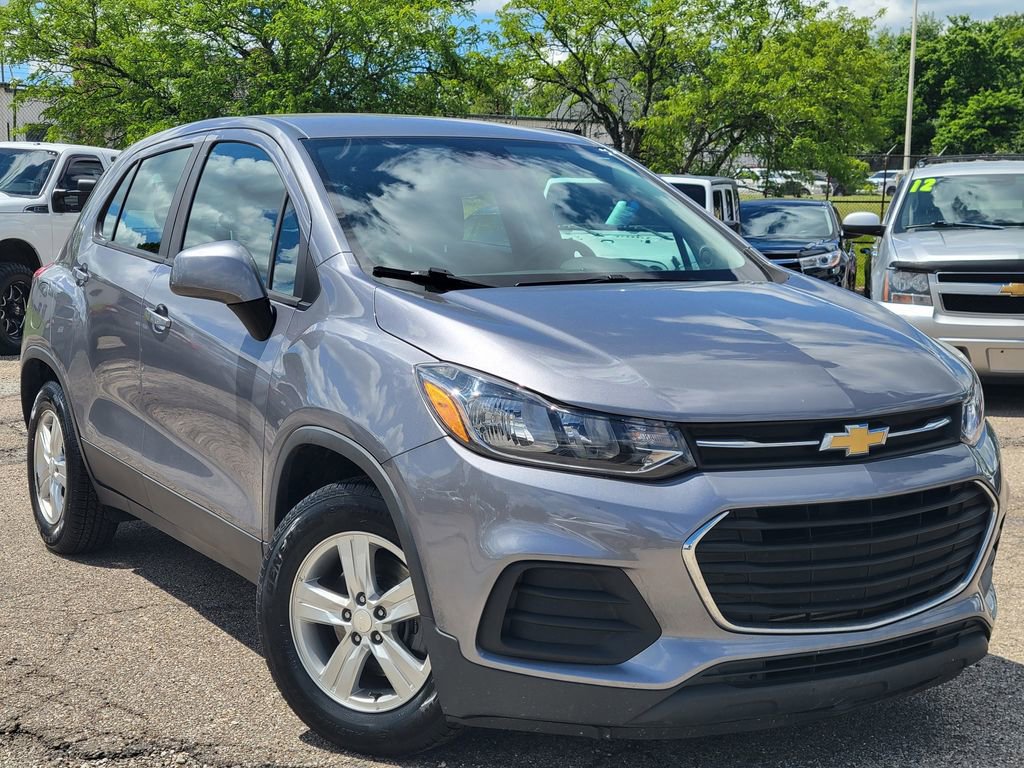 Used 2020 Chevrolet Trax LS FWD image 54