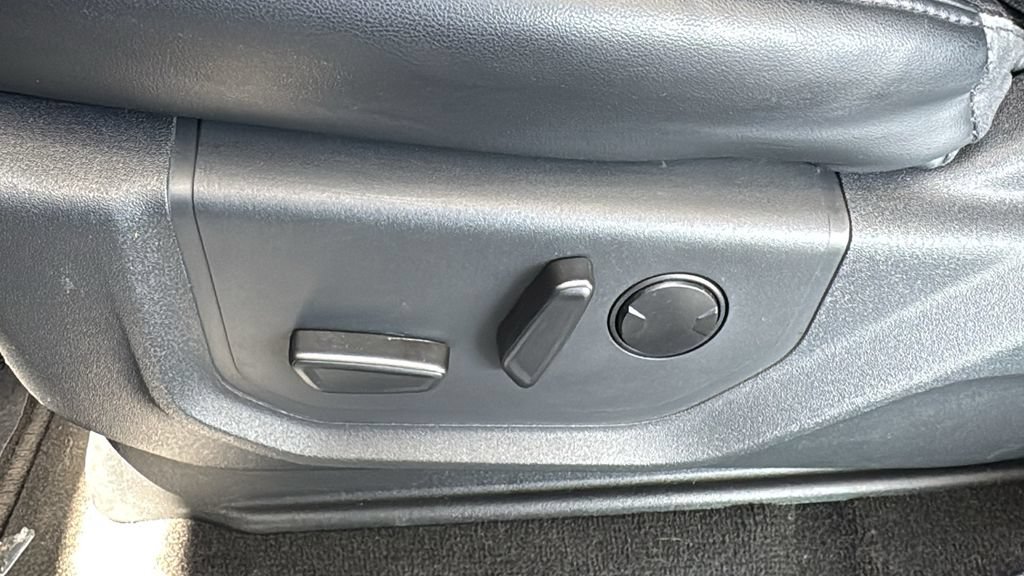 Certified 2024 Ford Expedition XLT RWD image 20