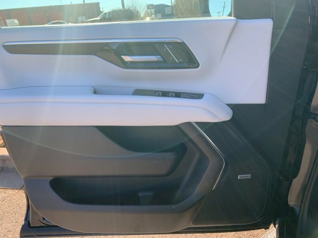 Used 2025 Chevrolet Tahoe Premier w/ Sun And Tow Package image 7