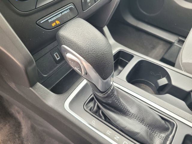 Certified 2018 Ford Escape SE w/ SE Sync 3 Package FWD image 18
