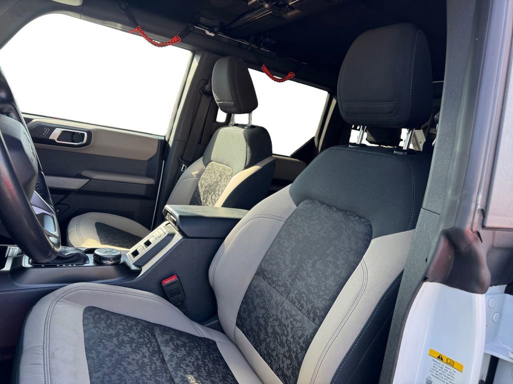 Certified 2022 Ford Bronco Wildtrak image 9