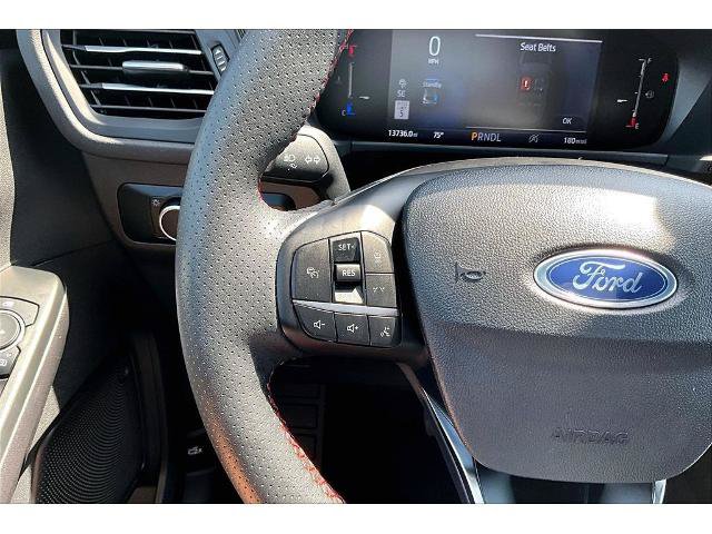Certified 2025 Ford Escape ST-Line w/ Tech Pack #1 AWD/4WD image 10
