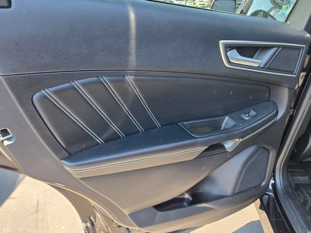 Certified 2022 Ford Edge ST w/ Equipment Group 401A AWD/4WD image 32