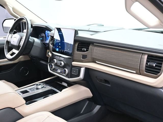 Certified 2023 Ford Expedition Limited RWD image 30