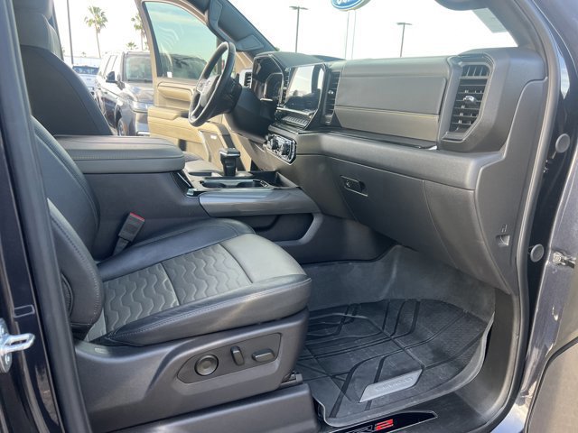 Used 2024 Chevrolet Silverado 1500 ZR2 w/ Technology Package AWD/4WD image 14