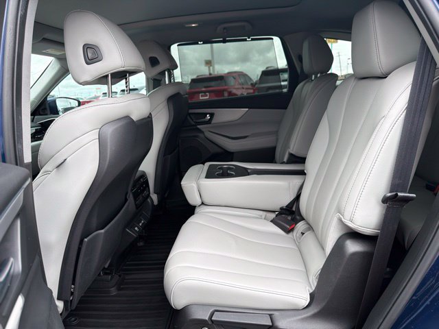 Used 2023 Acura MDX w/ Technology Package AWD/4WD image 21