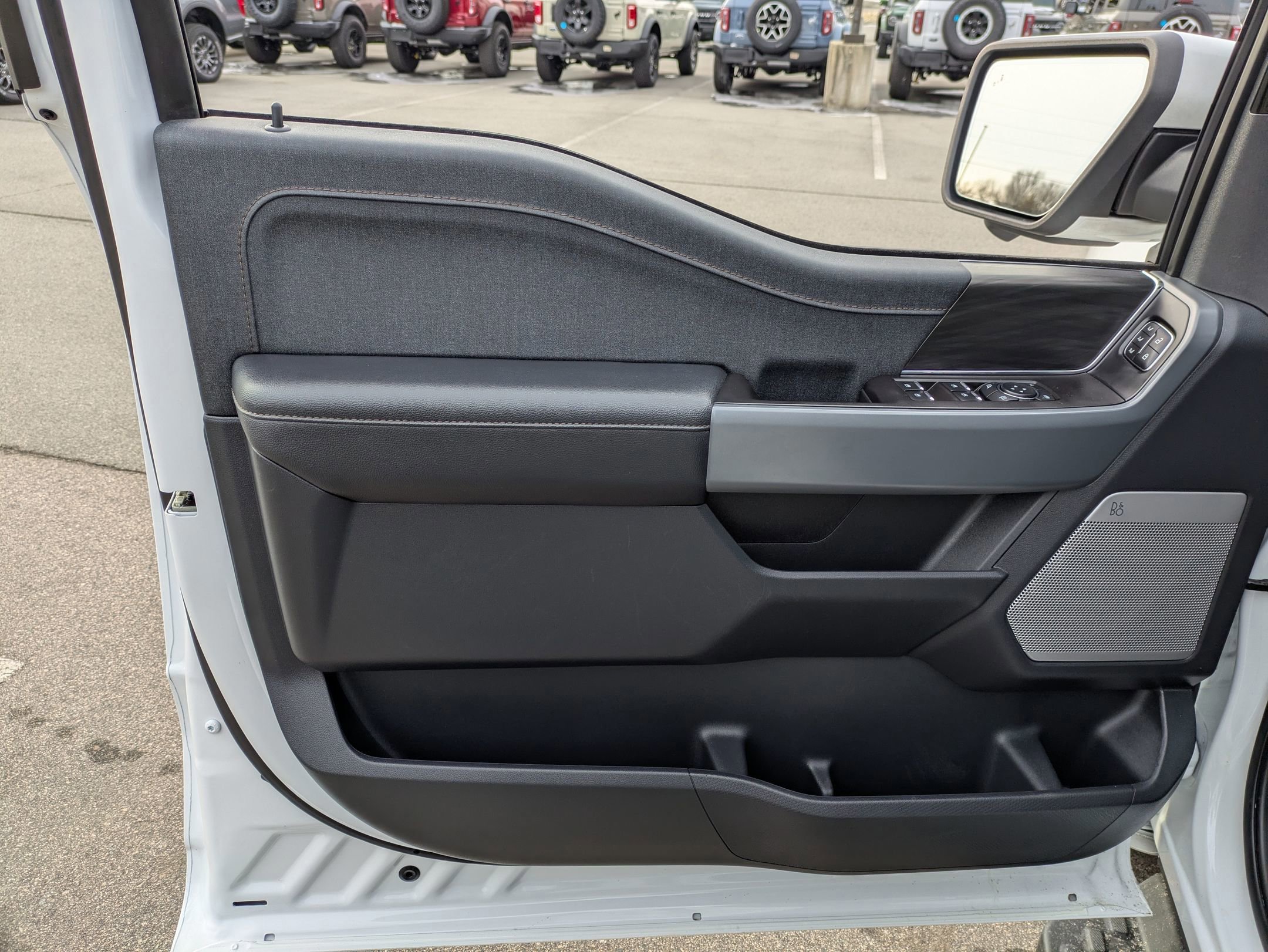 Certified 2024 Ford F150 Lightning Lariat image 19