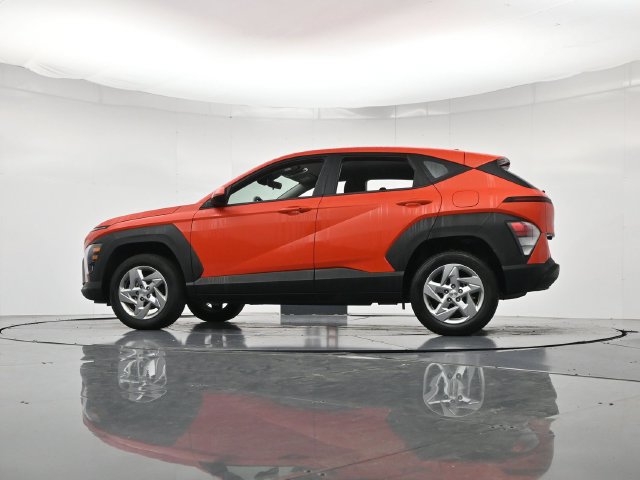 Used 2025 Hyundai Kona SE AWD/4WD image 36