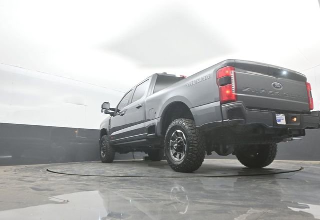 Certified 2024 Ford F350 Lariat w/ Tremor Off-Road Package AWD/4WD image 37