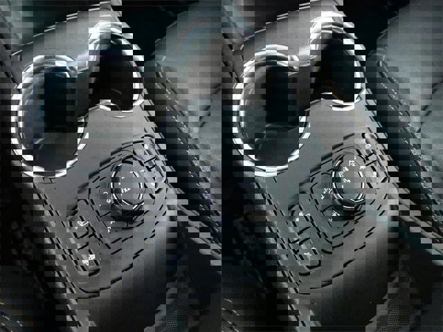 Used 2018 GMC Terrain SLT w/ Preferred Package image 19