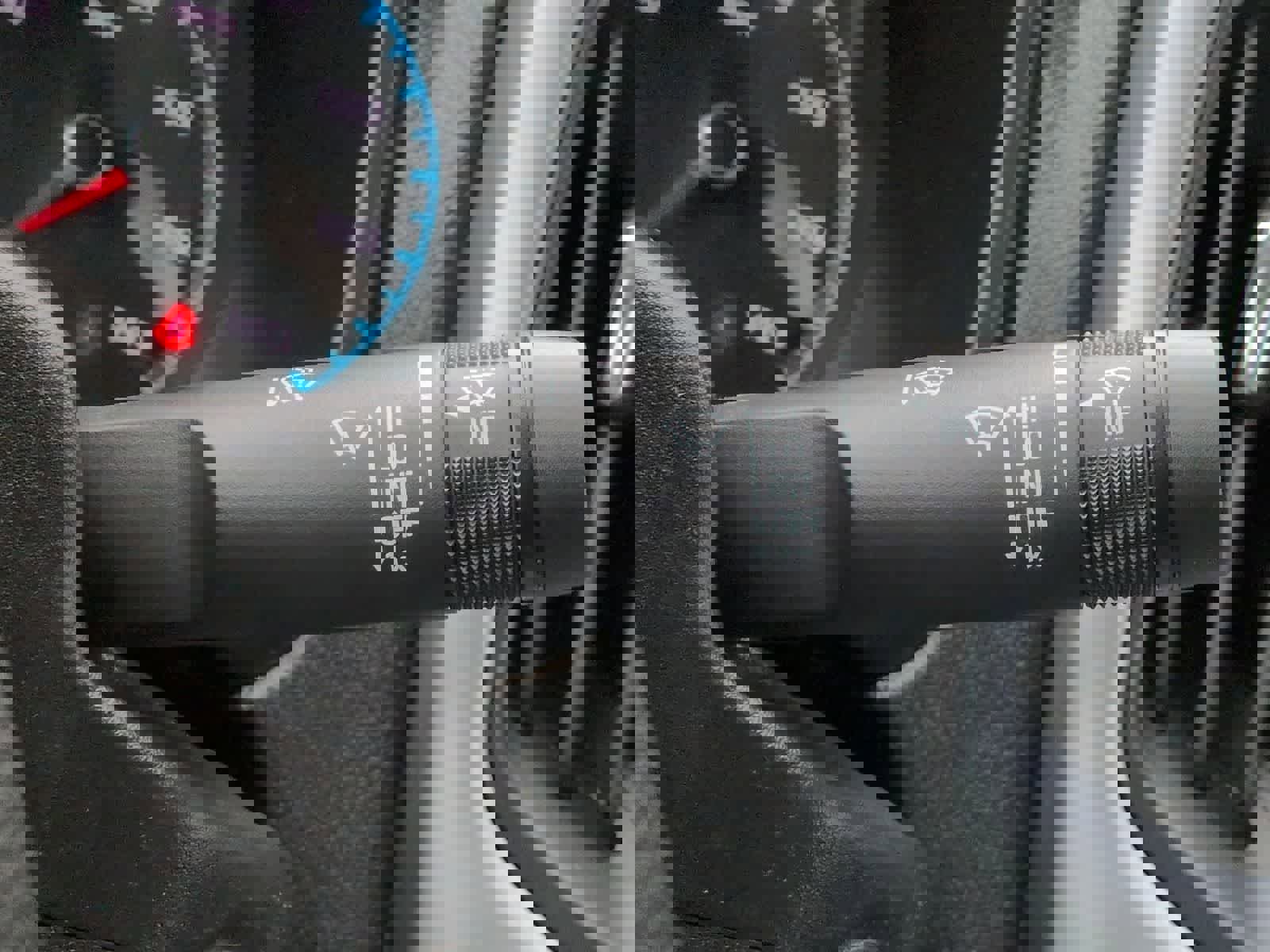 Used 2017 Chevrolet Colorado ZR2 w/ LPO, Premium Interior Package image 18