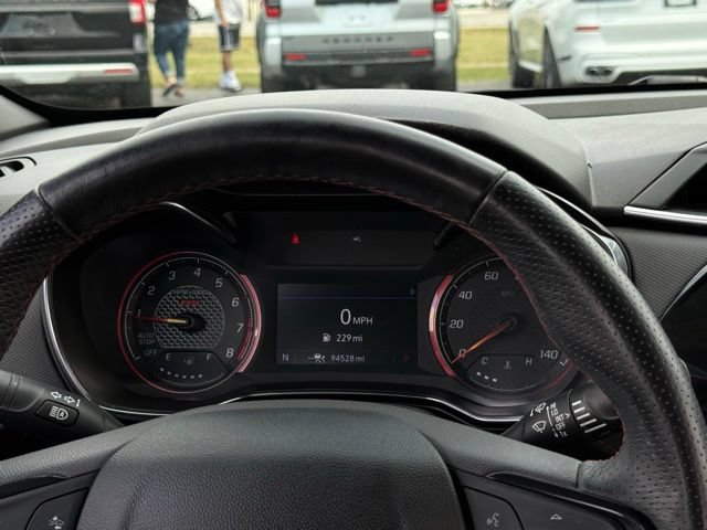 Used 2022 Chevrolet TrailBlazer RS w/ Technology Package FWD image 7