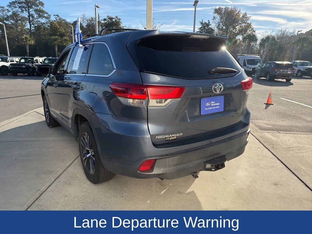 Used 2019 Toyota Highlander LE image 6