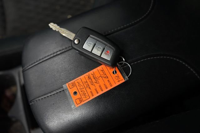 Used 2018 Nissan Rogue S image 23