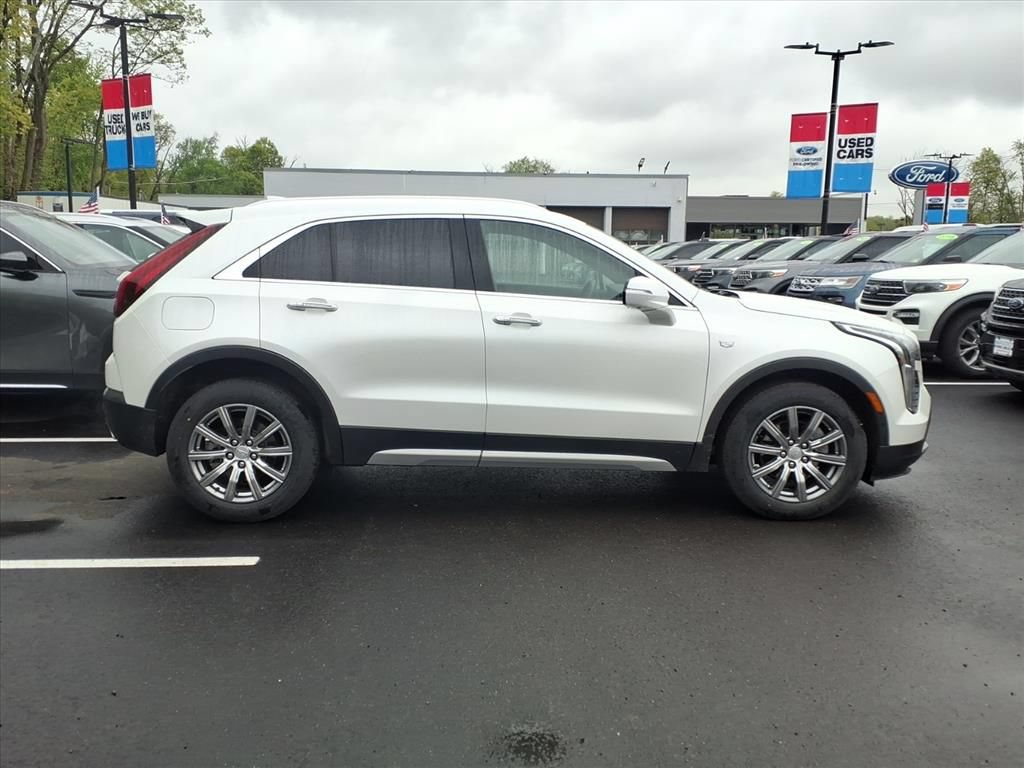 Used 2022 Cadillac XT4 Premium Luxury w/ Enhanced Visibility Package AWD/4WD image 23