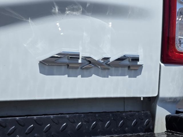 Used 2024 RAM 3500 Tradesman w/ Chrome Appearance Group image 32