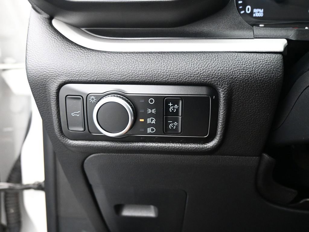 Certified 2023 Ford Explorer XLT image 42