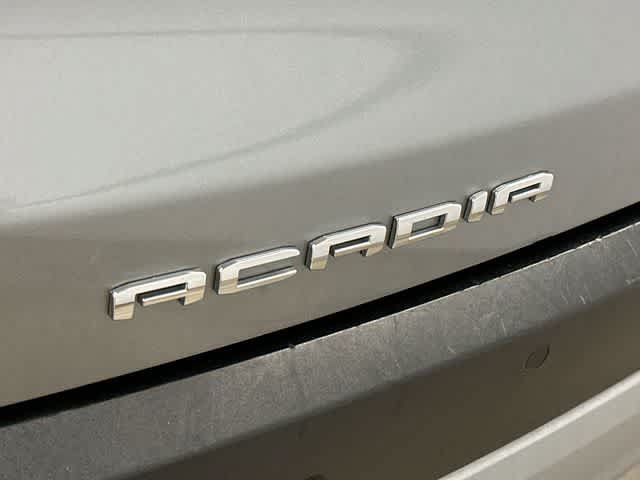 Used 2023 GMC Acadia SLE w/ Driver Convenience Package FWD image 31