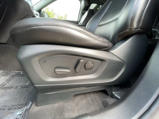 Certified 2023 Ford Explorer XLT w/ Equipment Group 202A AWD/4WD image 13