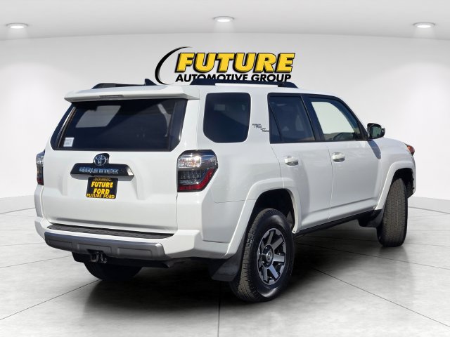 Used 2022 Toyota 4Runner TRD Off-Road Premium AWD/4WD image 4