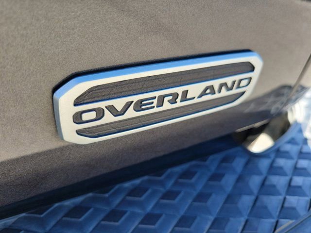 Used 2023 Jeep Gladiator Overland w/ Popular Equipment Package image 13