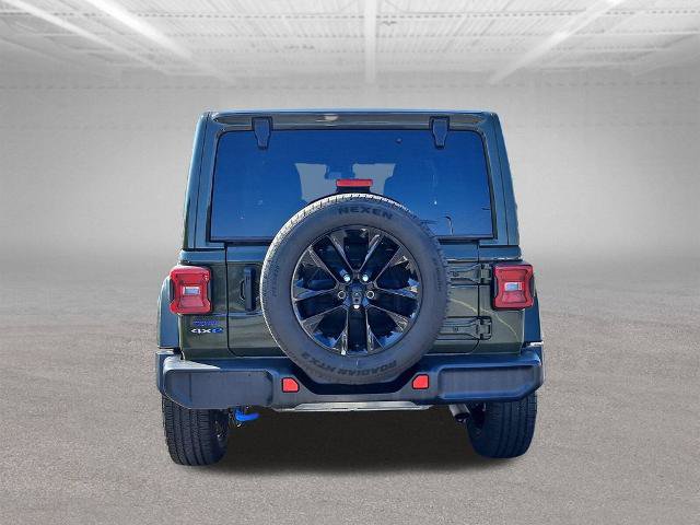Used 2024 Jeep Wrangler Unlimited Sahara AWD/4WD image 7