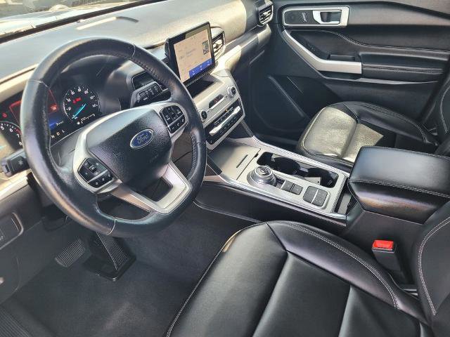 Certified 2022 Ford Explorer XLT w/ Equipment Group 202A image 20