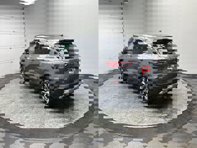 Certified 2024 Ford Escape Platinum image 3