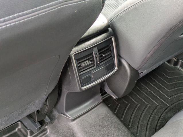 Used 2021 Subaru Forester Premium image 30