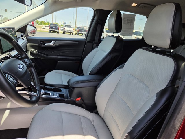 Certified 2026 Ford Escape SE FWD image 26