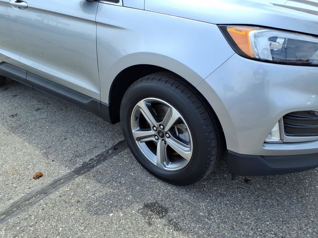 Certified 2023 Ford Edge SEL w/ Convenience Package AWD/4WD image 5